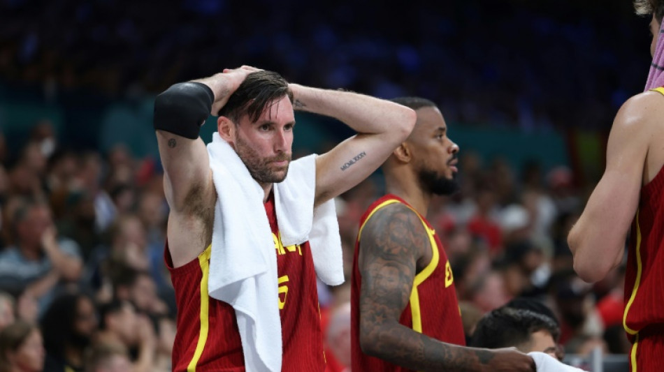 Espa&ntilde;a pierde ante Canad&aacute; y se despide del b&aacute;squet masculino, Brasil a cuartos