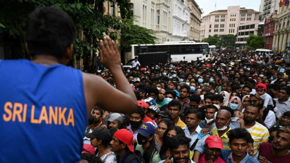 Sri Lanka president hits airport standoff in escape attempt