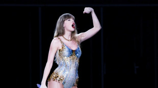 Premiê de Singapura defende acordo para shows de Taylor Swift
