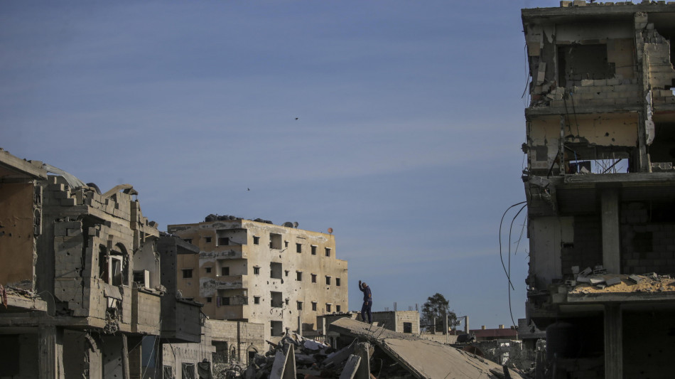 Wafa, 'attacchi israeliani su Gaza, 13 morti'