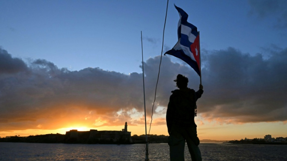 Petroleiro russo se aproxima de Cuba para entregar combust&iacute;vel