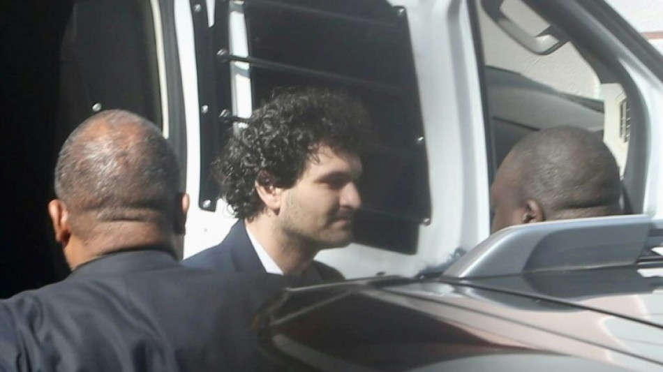 Bahamas liefern FTX-Gr&uuml;nder Bankman-Fried an die USA aus