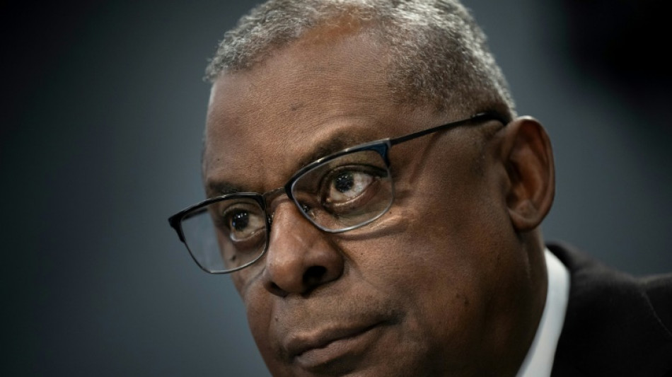 Secret&aacute;rio de Defesa dos EUA faz 1&ordf; apari&ccedil;&atilde;o ap&oacute;s omitir interna&ccedil;&atilde;o