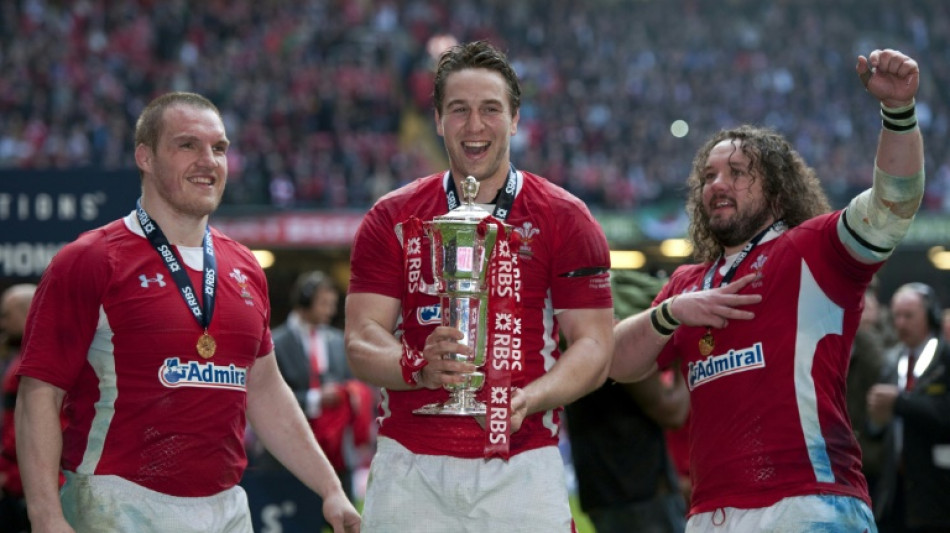 Ex-Wales captain Ryan Jones fears 'world is falling apart' after dementia diagnosis
