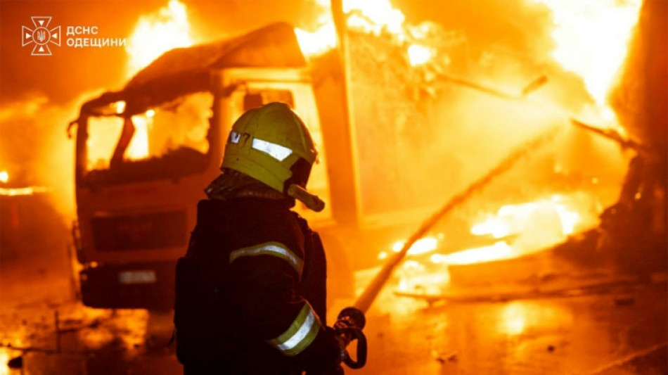  Al menos cinco muertos en nuevos ataques rusos contra Ucrania 