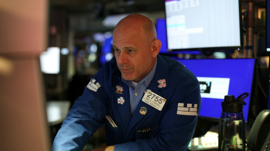  Wall Street en ordre dispers&eacute;, les investisseurs jouent la carte de la prudence 