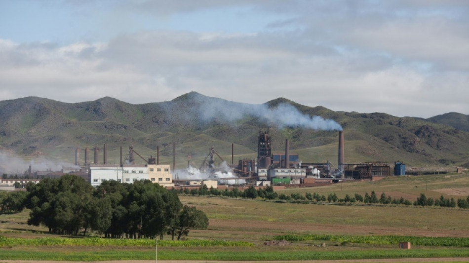 China aprueba un "cierto n&uacute;mero" de licencias de exportaci&oacute;n de tierras raras