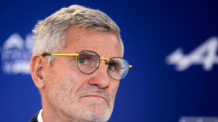 Roland Garros vai manter ju&iacute;zes de linha na edi&ccedil;&atilde;o de 2025