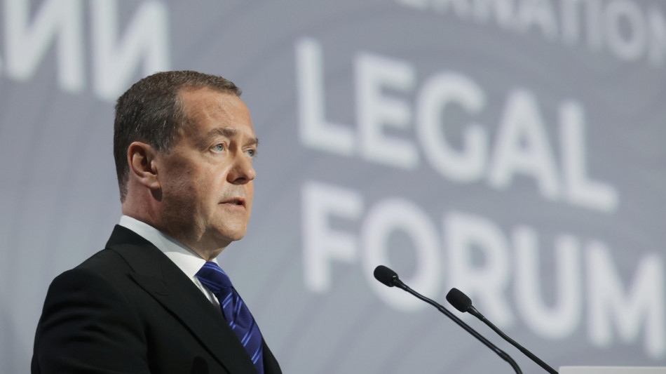 Medvedev, 'ogni ultimatum di Trump un passo verso la guerra'
