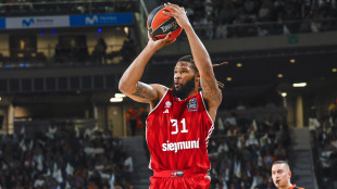 Booker prolunga con Phoenix, 2 anni per 145 milioni di dollari