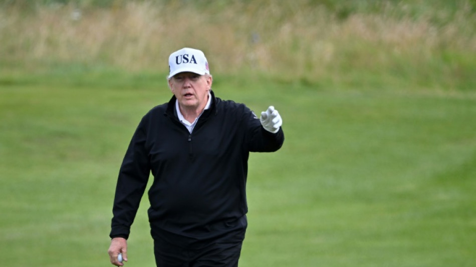 En Ecosse, Trump et von der Leyen cherchent l'accord douanier de la dernière heure