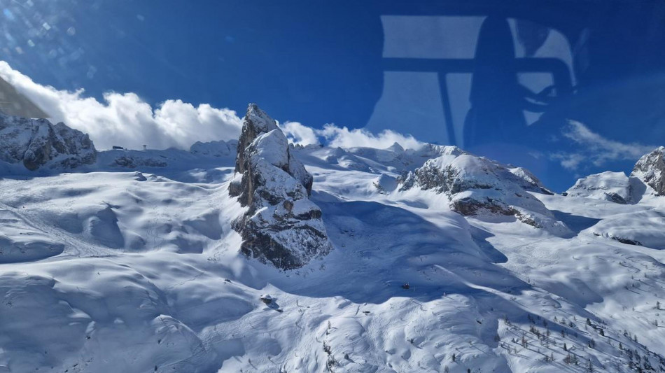  Marmolada, georadar e droni per sorvegliare il ghiacciaio di Punta Penia 