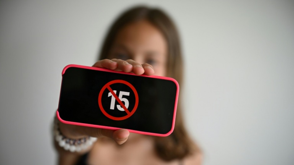  French senators back social media ban for under-15s 
