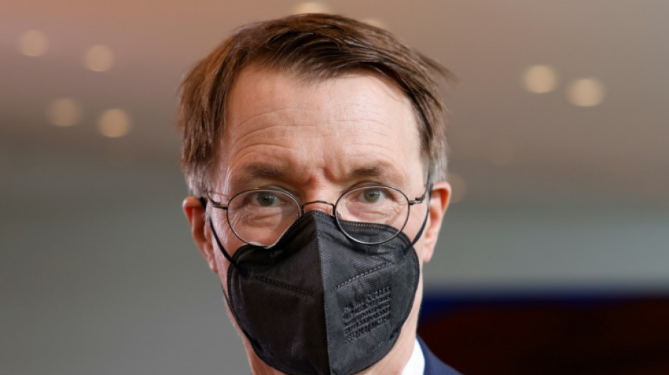 Ärztevertreter fordern FFP2-Maskenpflicht in Nahverkehr und Innenräumen