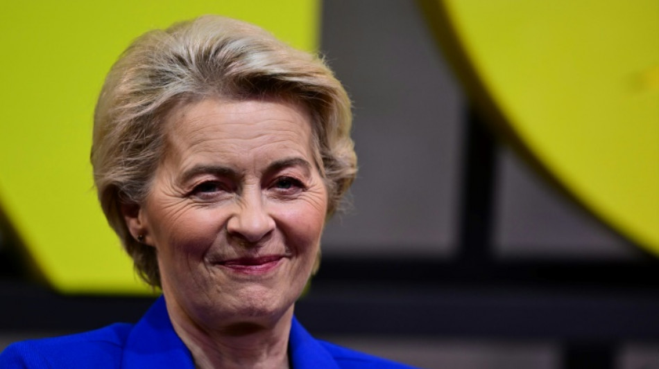 UE 'n&atilde;o tem tempo a perder' afirma presidente da Comiss&atilde;o Europeia ao apresentar nova equipe