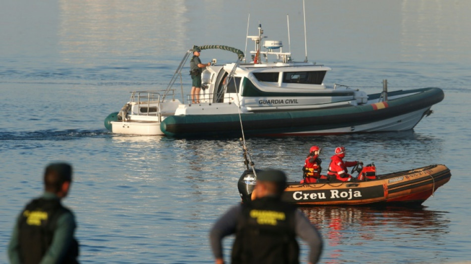  Dois agentes da Guarda Civil morrem durante persegui&ccedil;&atilde;o a uma lancha de narcotr&aacute;fico no sul da Espanha 