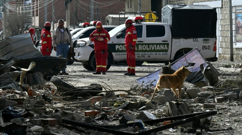  Explos&otilde;es em quartel militar deixam 2 mortos e 81 feridos na Bol&iacute;via 