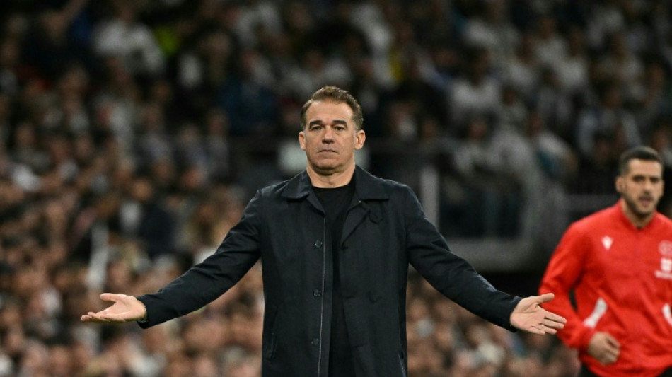  El Sevilla ficha a Garc&iacute;a Plaza para sustituir en el banquillo a Almeyda 