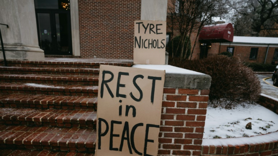 Ex-US police officers acquitted in beating death of Black motorist