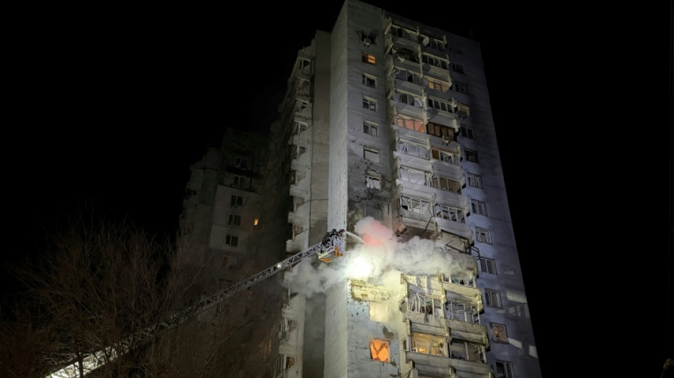  Ukraine: des frappes massives russes font au moins cinq morts &agrave; travers le pays 