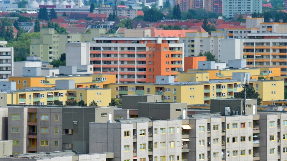 Kritik an Wohnungspolitik der Regierung - Lang fordert Entlastung f&uuml;r Familien