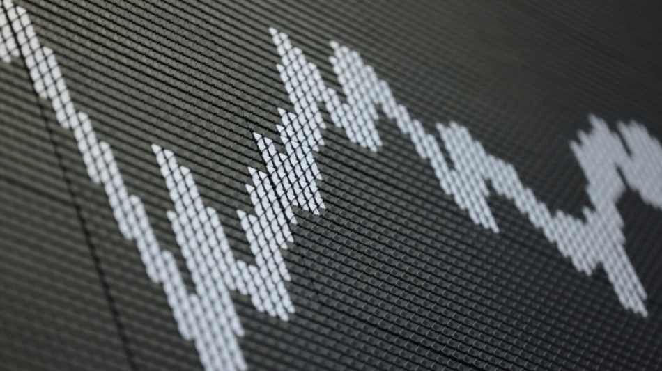 Stock markets fluctuate as China-US trade euphoria fades