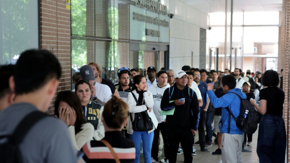 Mais de um milh&atilde;o de migrantes solicitaram regularizar sua situa&ccedil;&atilde;o na Espanha