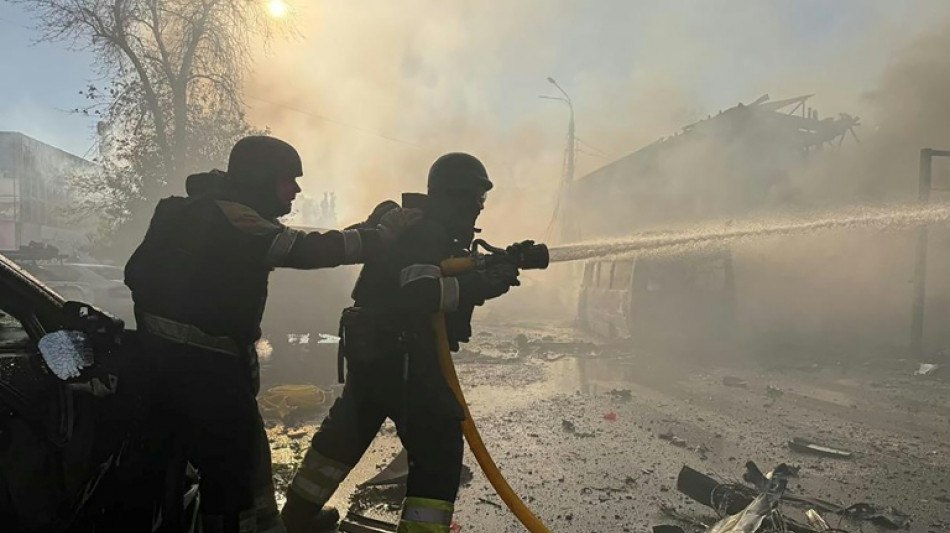  Ukraine meldet mindestens f&uuml;nf Tote bei russischem Angriff auf Einkaufszentrum 