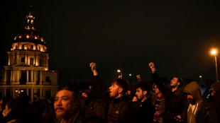 "Be water", la imprevisible t&aacute;ctica de los manifestantes en Par&iacute;s