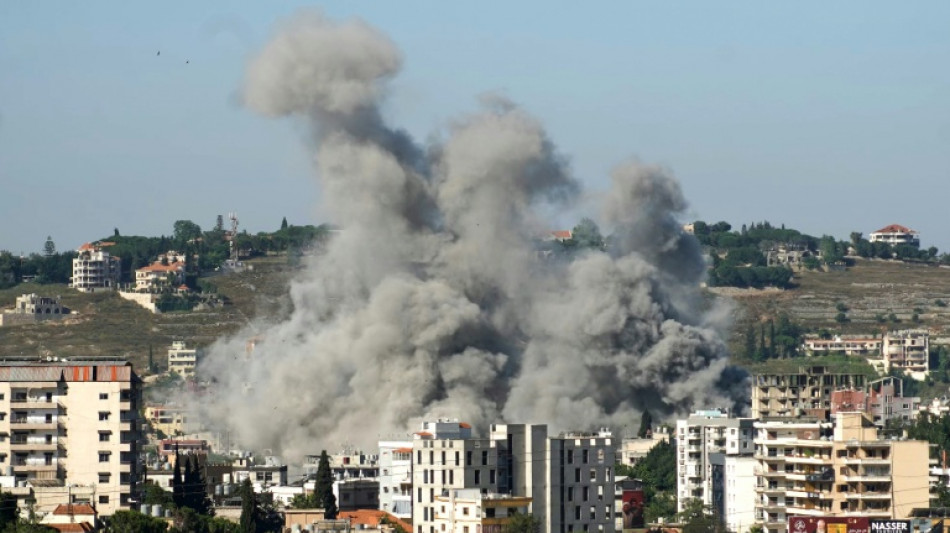  Trotz Waffenruhe mit Hisbollah: Zahlreiche Tote bei neuen israelischen Angriffen im Libanon 