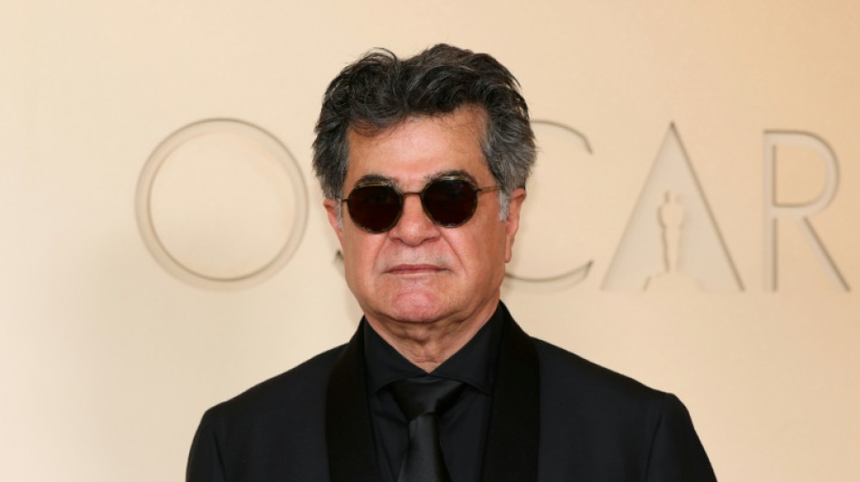  Una corte iran&iacute; sentencia al cineasta Jafar Panahi a cinco a&ntilde;os de prisi&oacute;n 