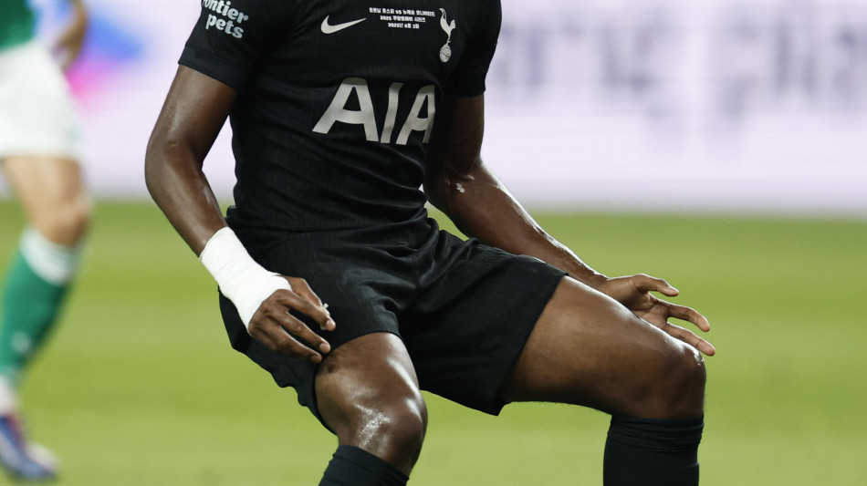 Insulti razzisti a Tel per rigore sbagliato,'disgusto' Tottenham