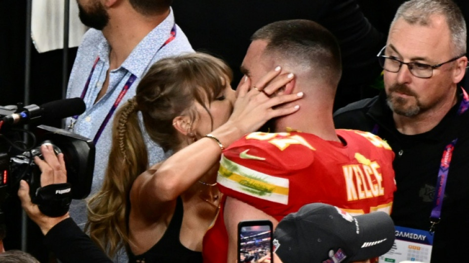  Travis Kelce d&eacute;crit son mariage avec Taylor Swift comme la "meilleure soir&eacute;e" de sa vie 