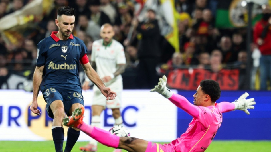  Ligue 1: Lens, vainqueur de Nice (2-0), passera Noël en tête 