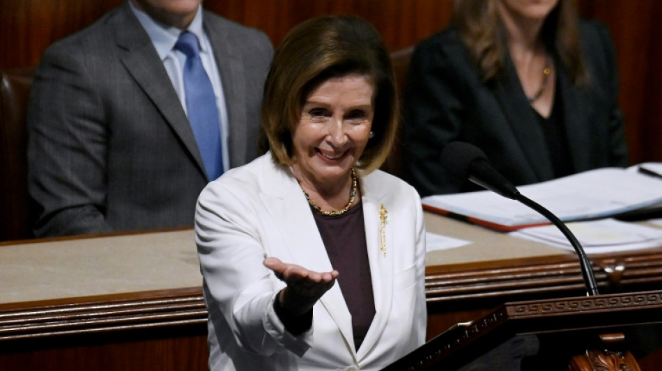 Nancy Pelosi, primeira mulher a presidir a Câmara dos EUA, anuncia aposentadoria