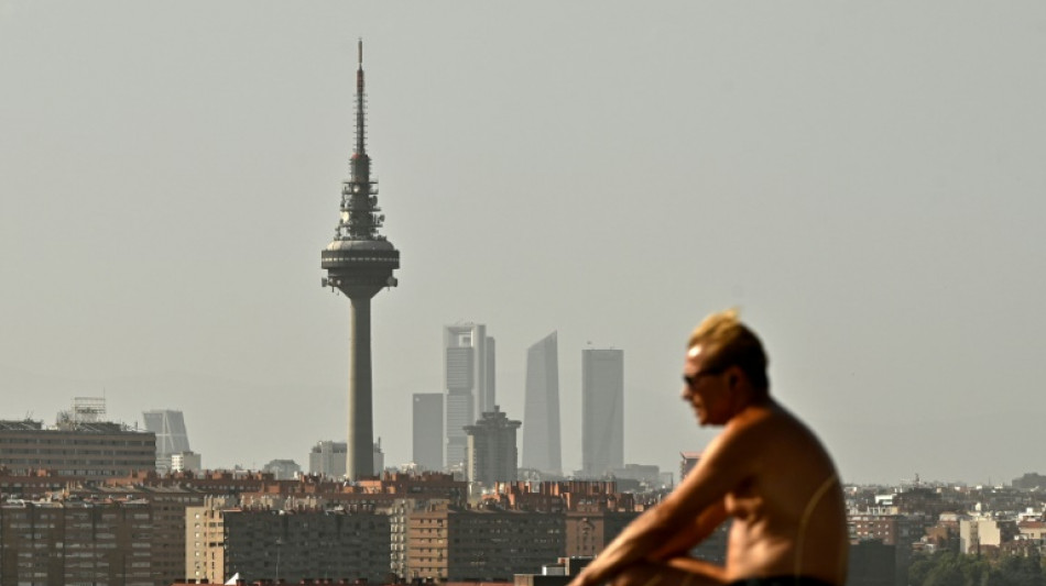 España, en alerta por ola de calor tras un fin de semana de incendios