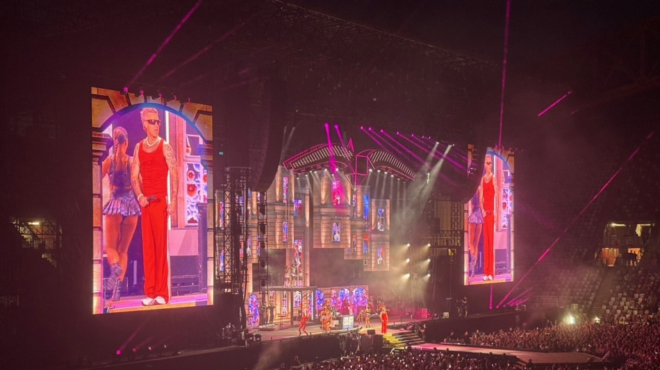 Il divo Robbie Williams incanta Trieste, show per 28mila