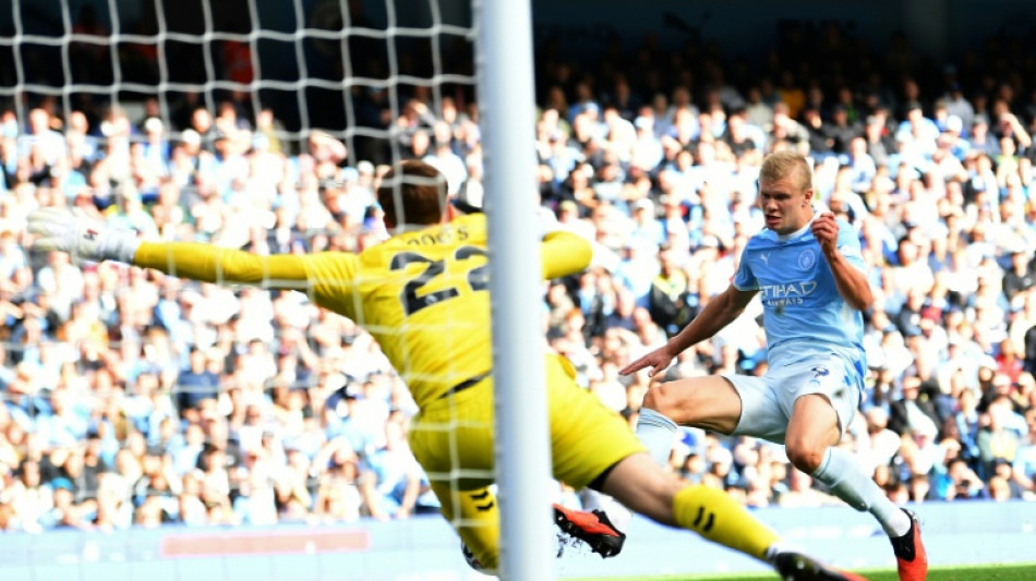  City vence Sunderland em jogo eletrizante e se isola na lideran&ccedil;a do Ingl&ecirc;s 