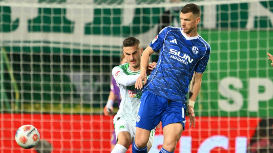  Sp&auml;tes Remis in F&uuml;rth: Schalke rettet Tabellenf&uuml;hrung 