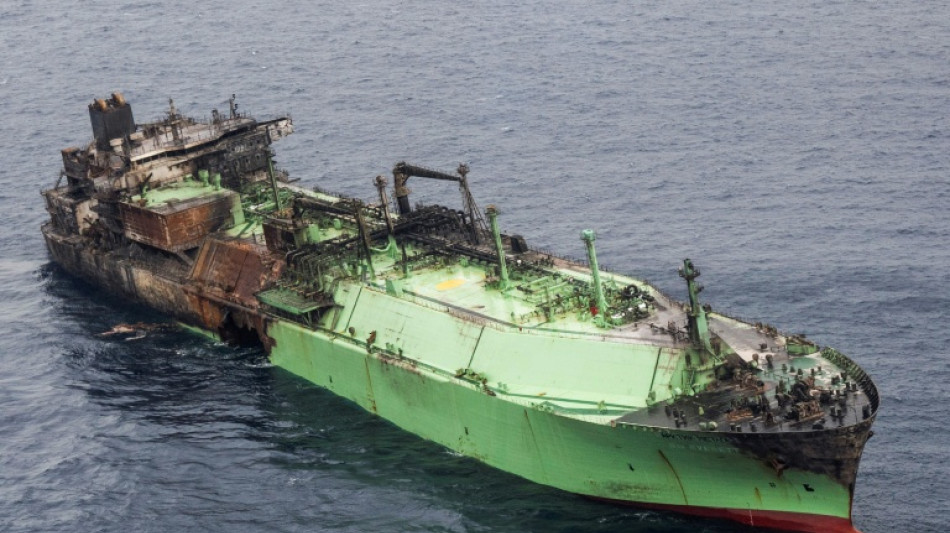  Damaged Russian tanker to be towed to Libya: state-owned company 
