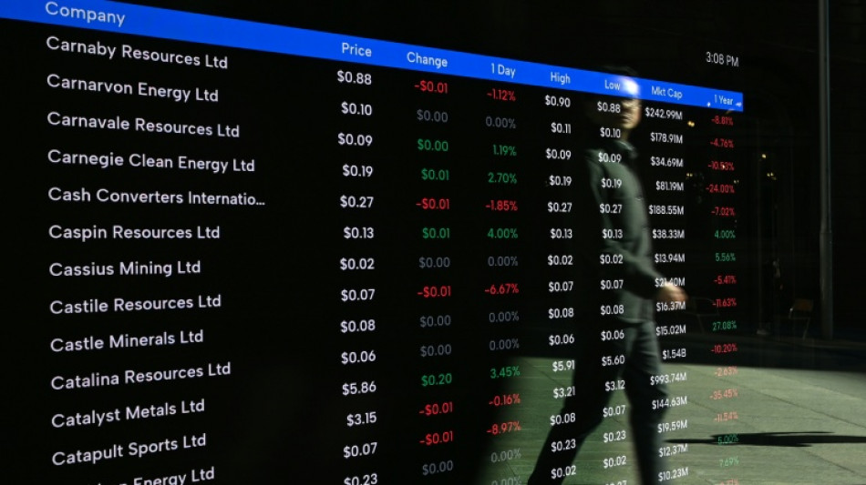  Australian central bank lifts key interest rate to 15-year high 