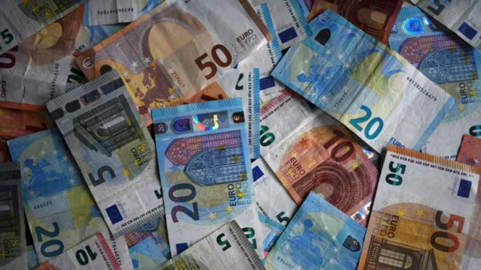 Bundesbank-Umfrage: Deutsche haben im Schnitt 100 Euro Bargeld im Portemonnaie