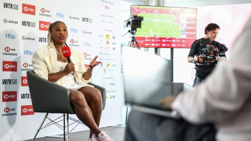 Tennis: Serena Williams doit "encore s'entra&icirc;ner un peu plus" pour pouvoir rejouer en simple