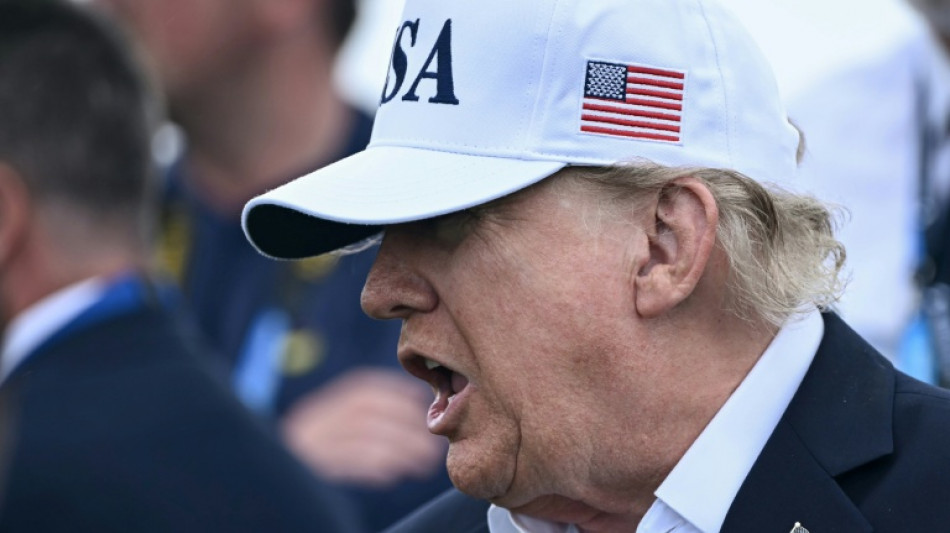  Trump sieht "Verschw&ouml;rung" gegen KI und erkl&auml;rt sich zur besten Kontrollinstanz 