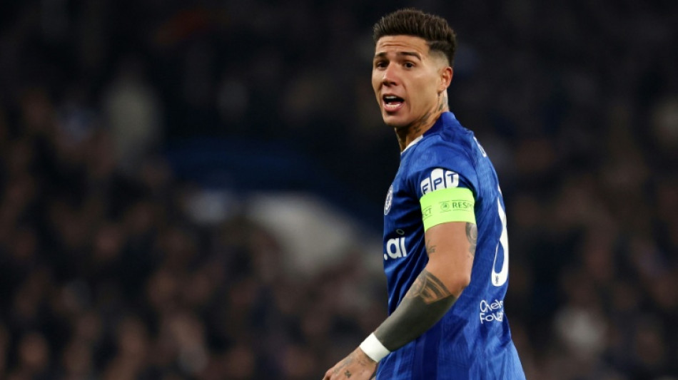  Apesar de pedido de desculpas, t&eacute;cnico do Chelsea mant&eacute;m afastamento de Enzo Fern&aacute;ndez 