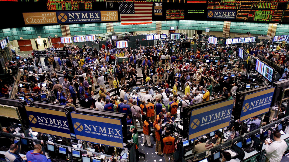 Il petrolio in rialzo a New York a 63,53 dollari