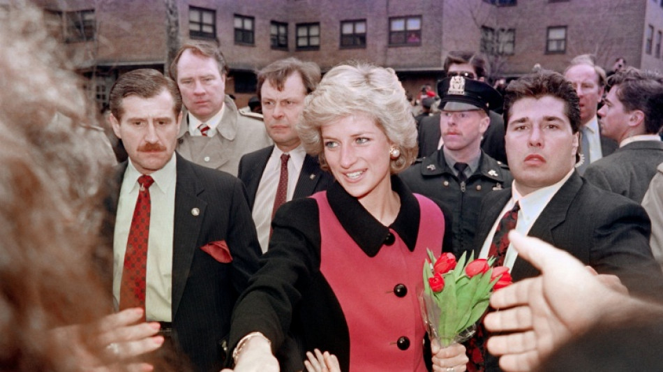  Princess Diana's brother makes new explosive claims against Charles 