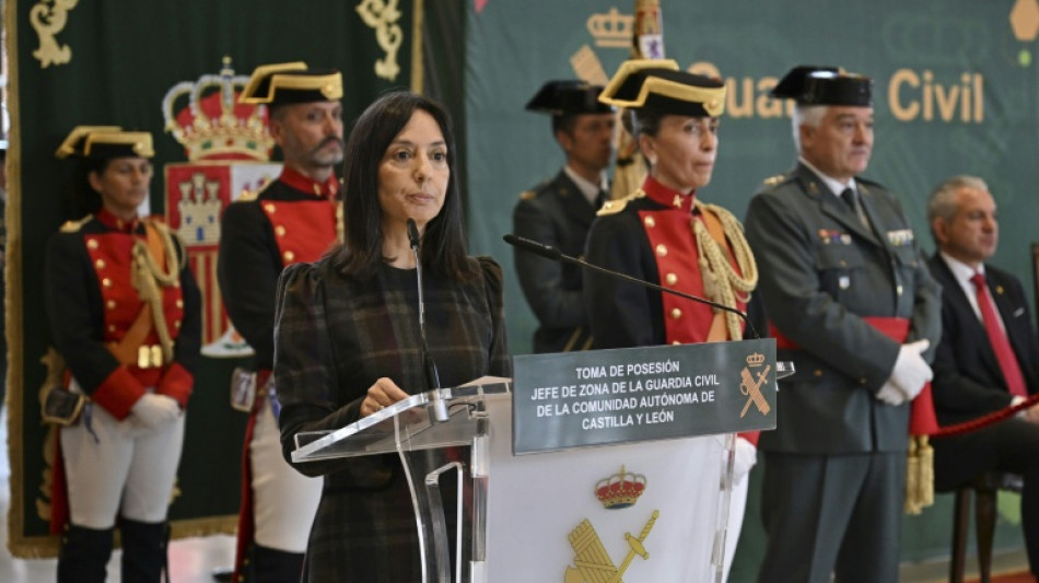  La directora de la Guardia Civil espa&ntilde;ola, imputada en una investigaci&oacute;n que afecta al Partido Socialista 