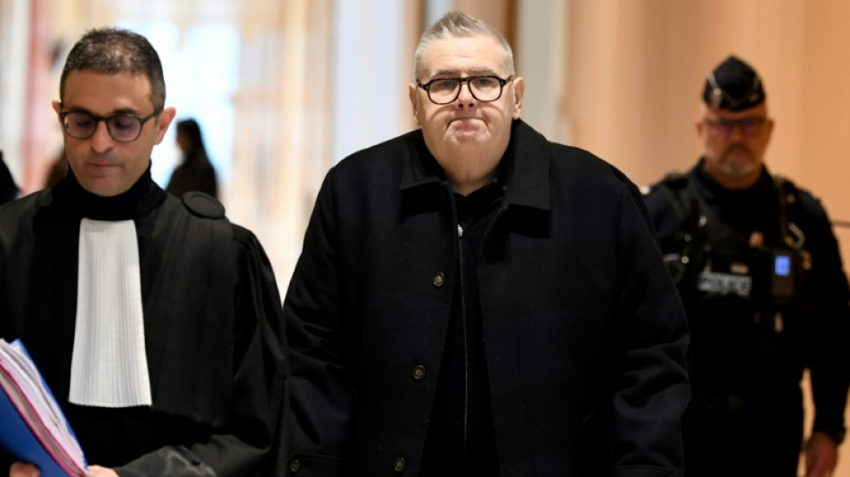 Ouverture du proc&egrave;s de Pierre M&eacute;n&egrave;s, soup&ccedil;onn&eacute; d'agressions sexuelles