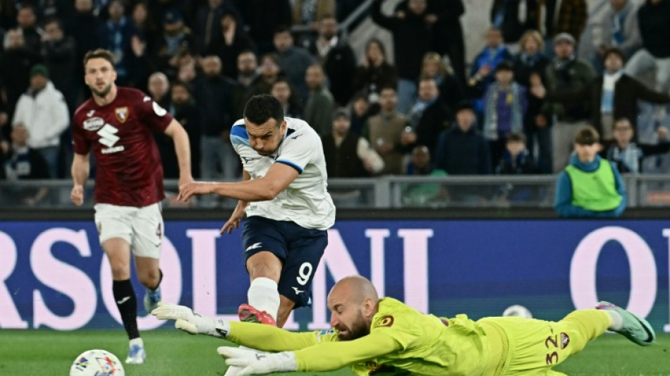 Lazio empata com Torino e se afasta de vaga na Champions